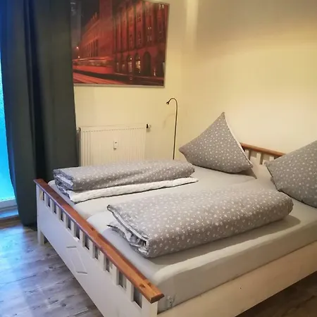Ferienwohnung Fuer Max. 10 Personen In Leipzig Zentrum Sued Exterior photo